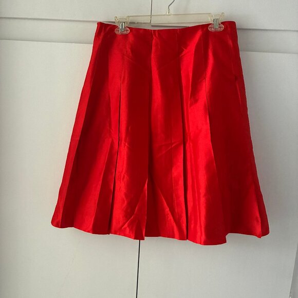 Banana Republic Red Silk Pleated A-Line Skirt - Picture 2 of 8